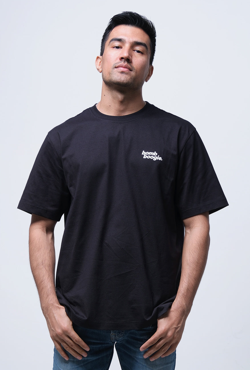 T-Shirt Lengan Pendek Regular Howler Black 2.0