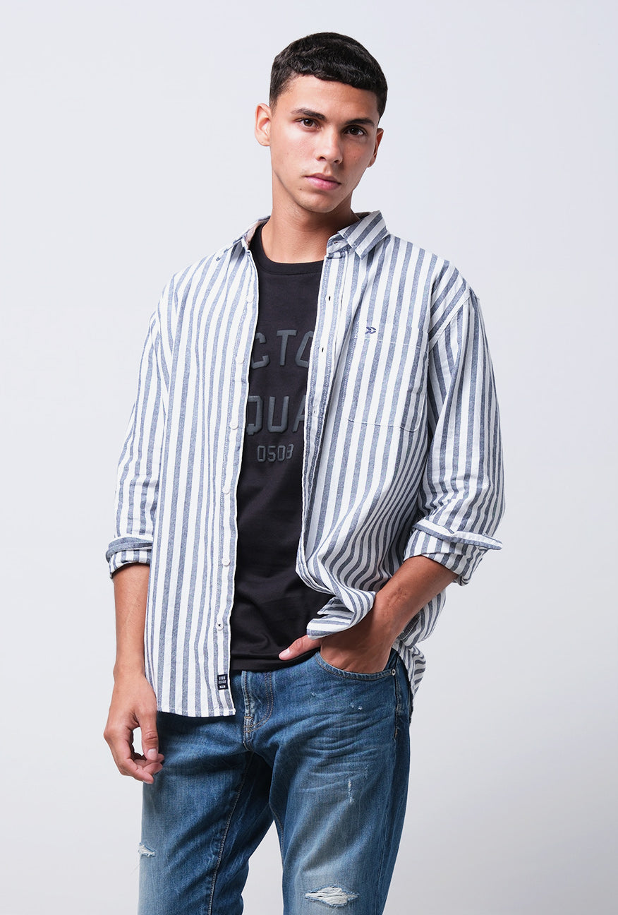 Kemeja Lengan Panjang Regular Helinski White Navy