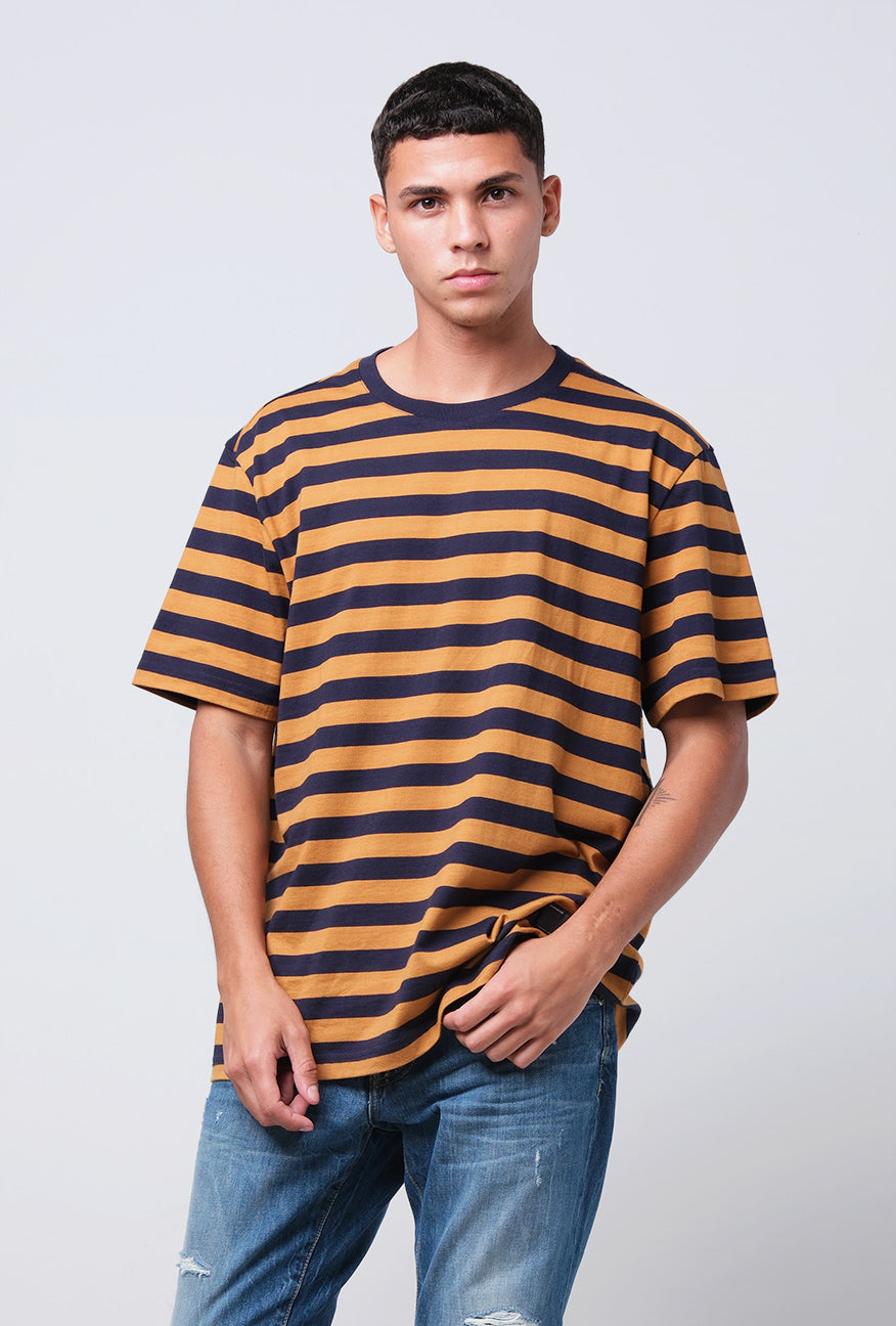 T-Shirt Lengan Pendek Regular Makho Orange Navy