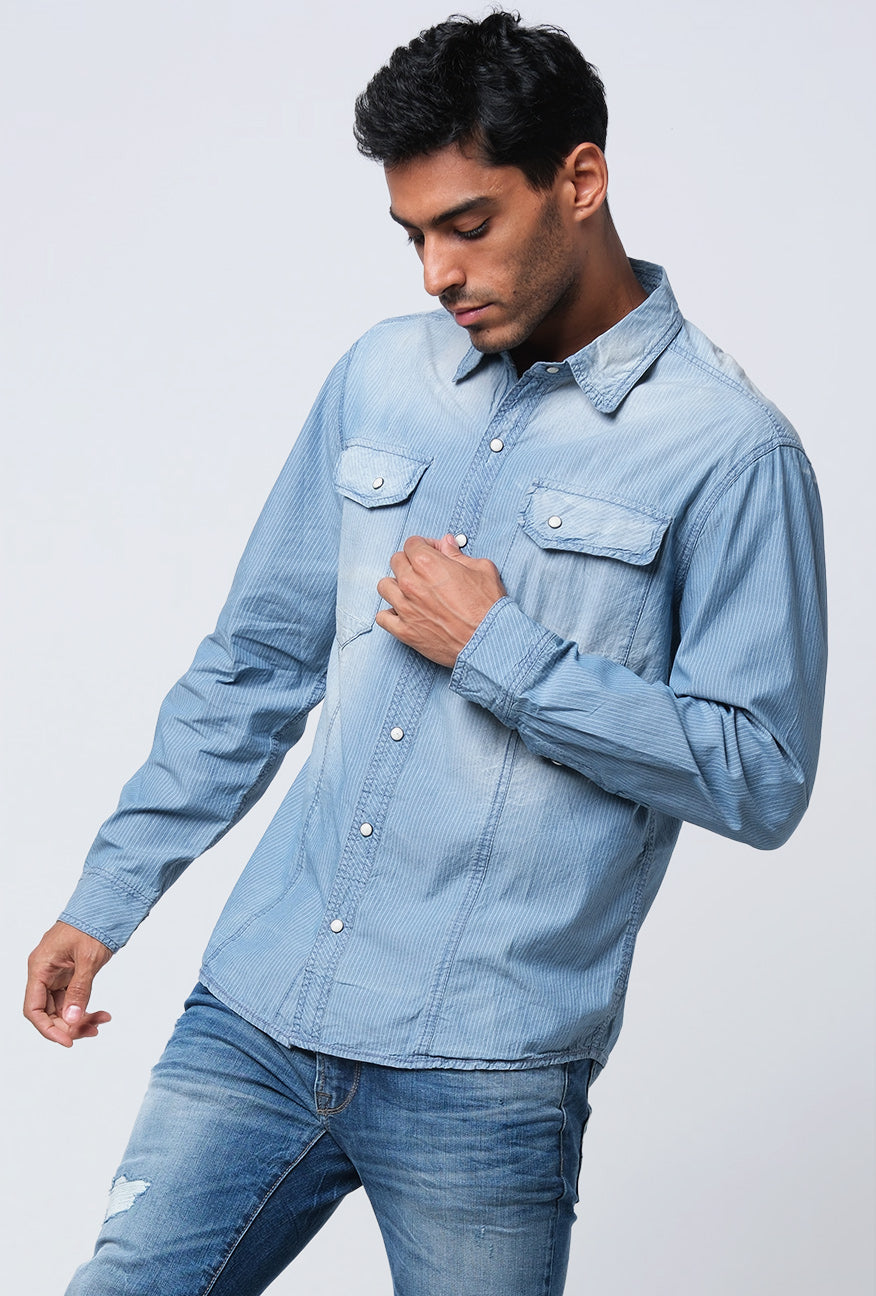 Kemeja Lengan Panjang Eraser Chambray Medium Light Blue