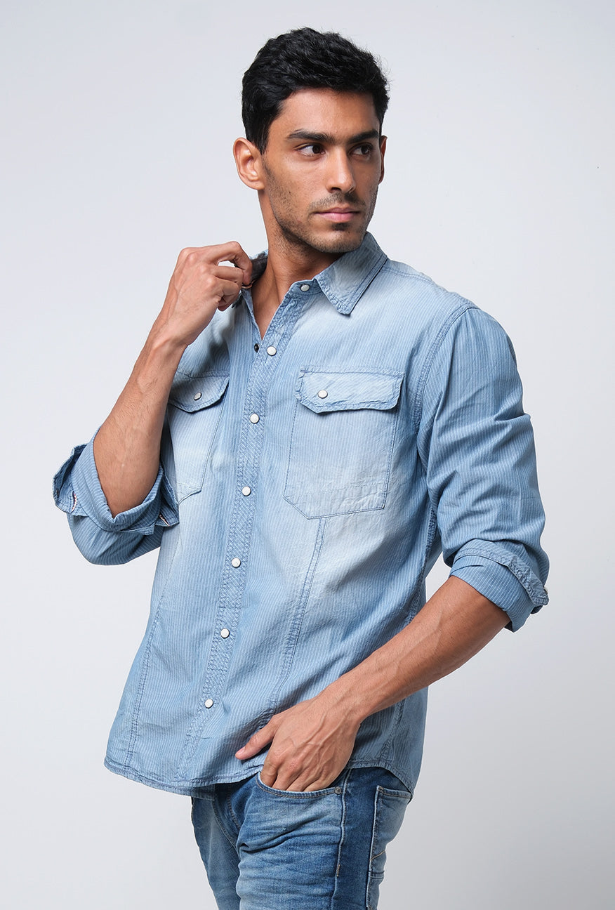 Kemeja Lengan Panjang Eraser Chambray Medium Light Blue