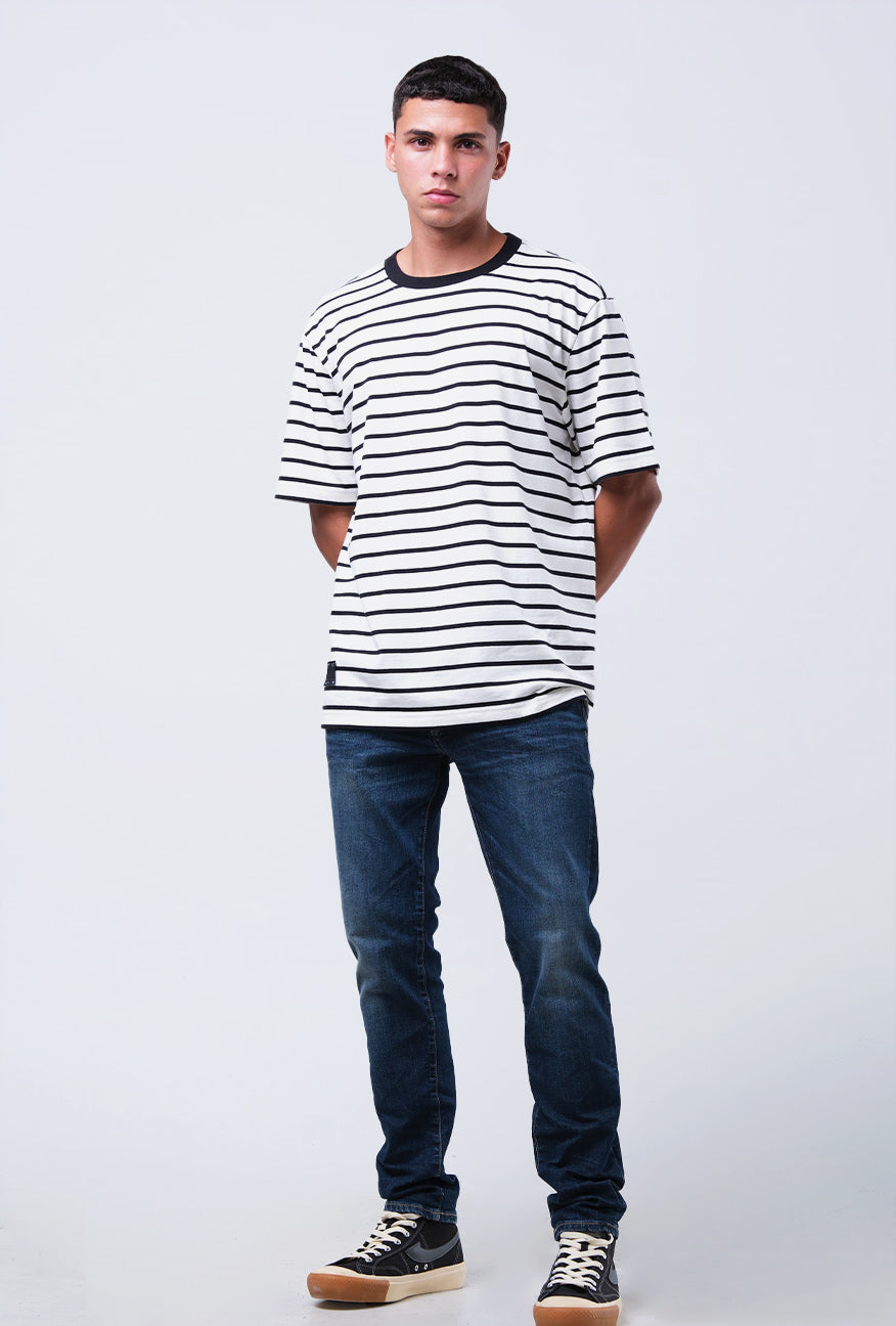T-Shirt Lengan Pendek Regular Vogel Black Offwhite 2.0