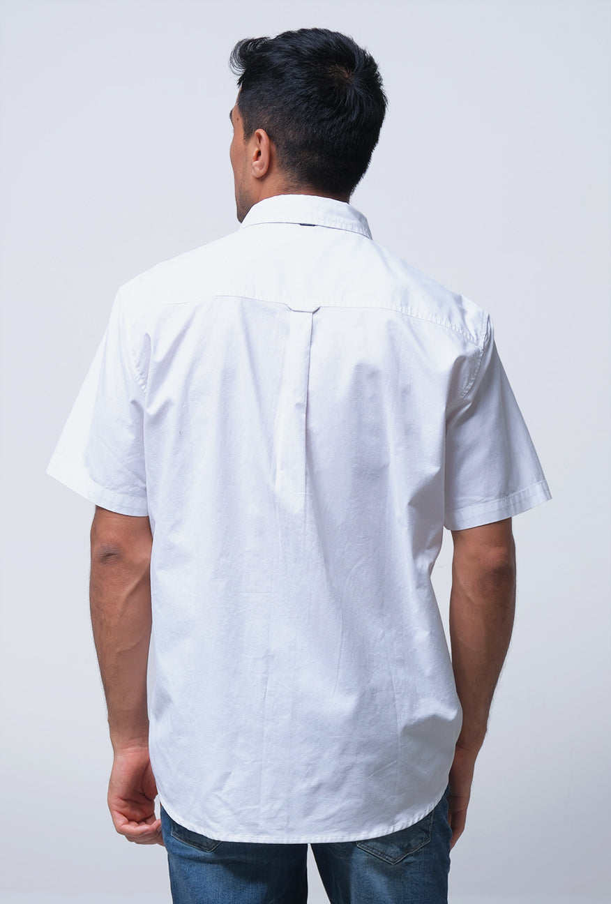 Kemeja Lengan Pendek Regular Dash White