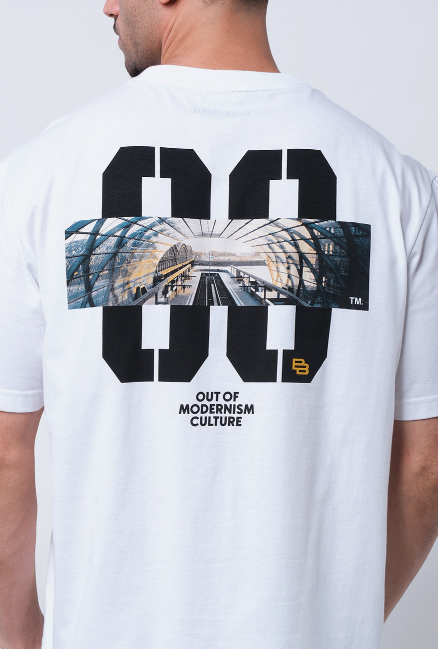 T-Shirt Lengan Pendek Regular Moisle Offwhite 2.0 Exclusive Online