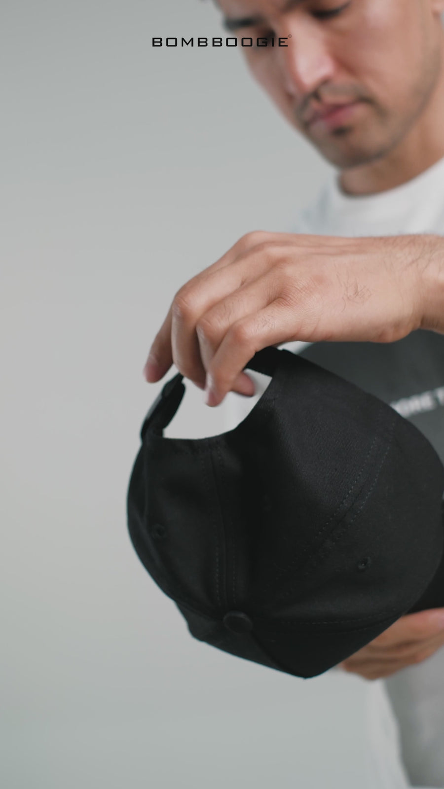 Topi Gestner Black