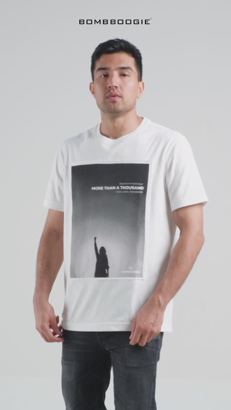 T-Shirt Lengan Pendek Slimfit Resolve Offwhite