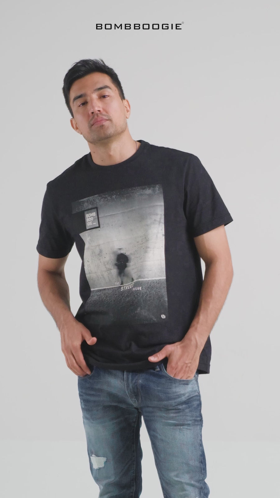 T-Shirt Lengan Pendek Slimfit Regrain Black