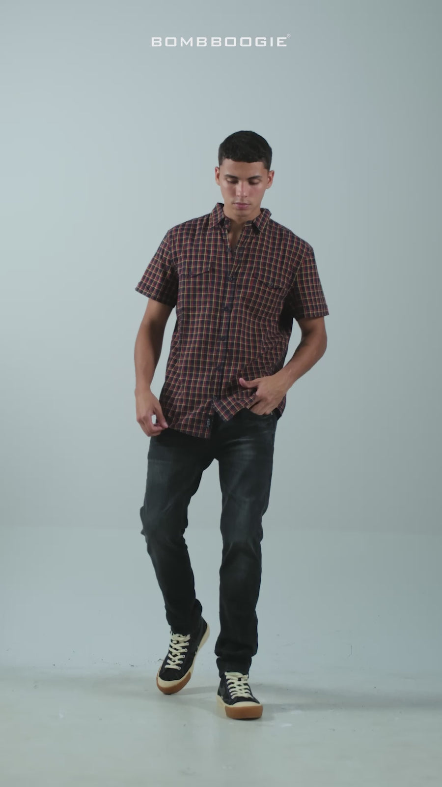 Kemeja Lengan Pendek Mendez Black Yellow Slimfit