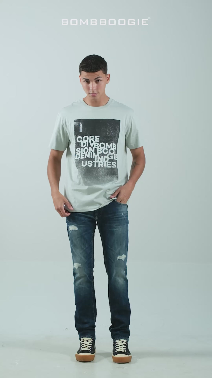 T-Shirt Lengan Pendek Slimfit Flaxary Dusty Mint