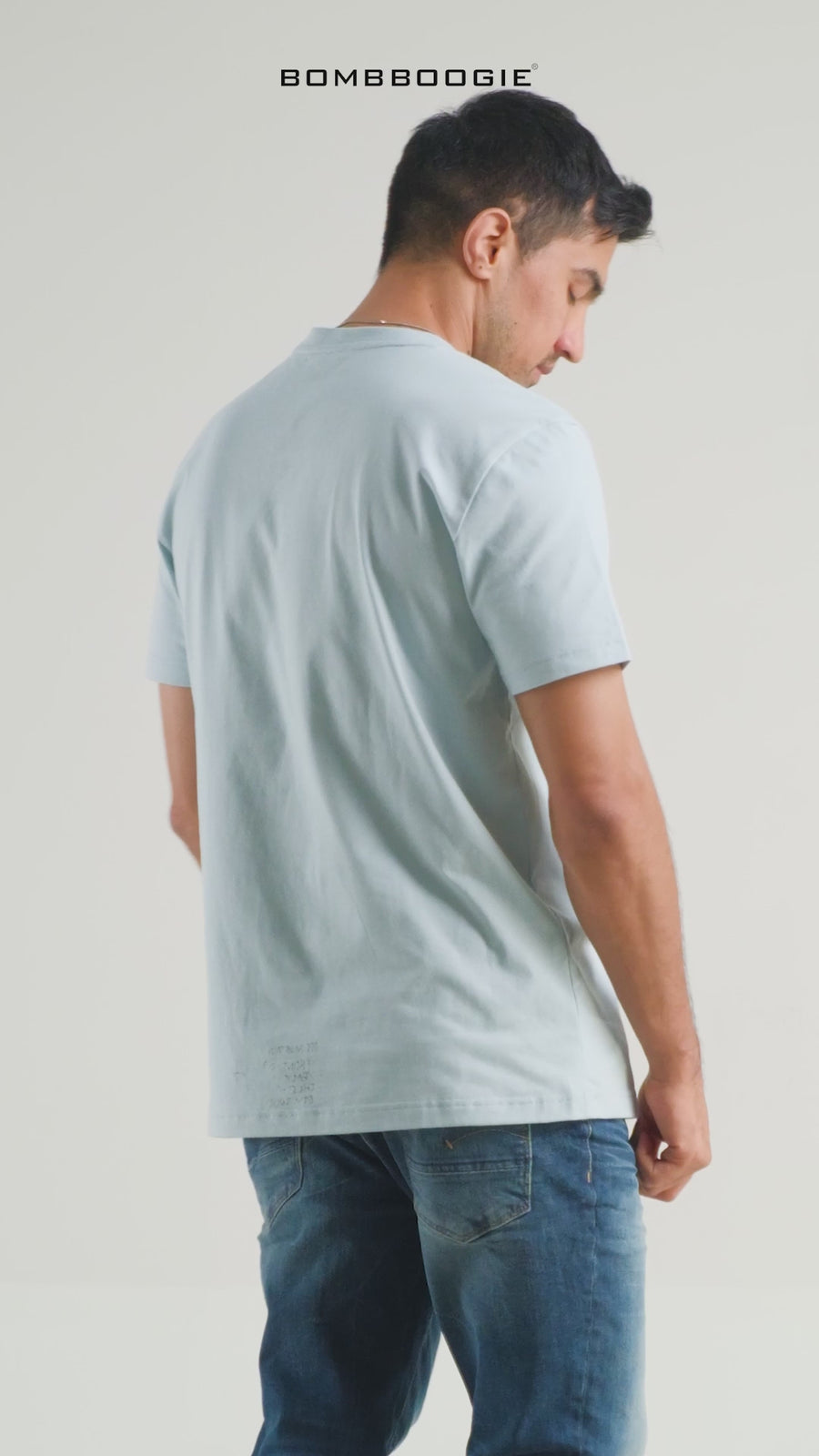 T-Shirt Lengan Pendek Slimfit Mortain Baby Blue