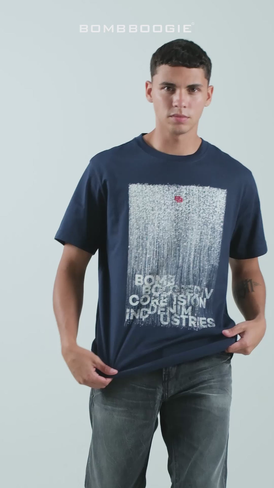 T-Shirt Lengan Pendek Regular Curby Dark Navy 2.0