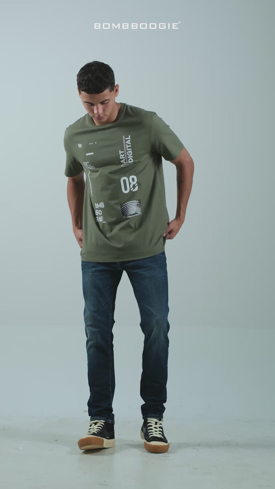 T-Shirt Lengan Pendek Slimfit Stevold Army