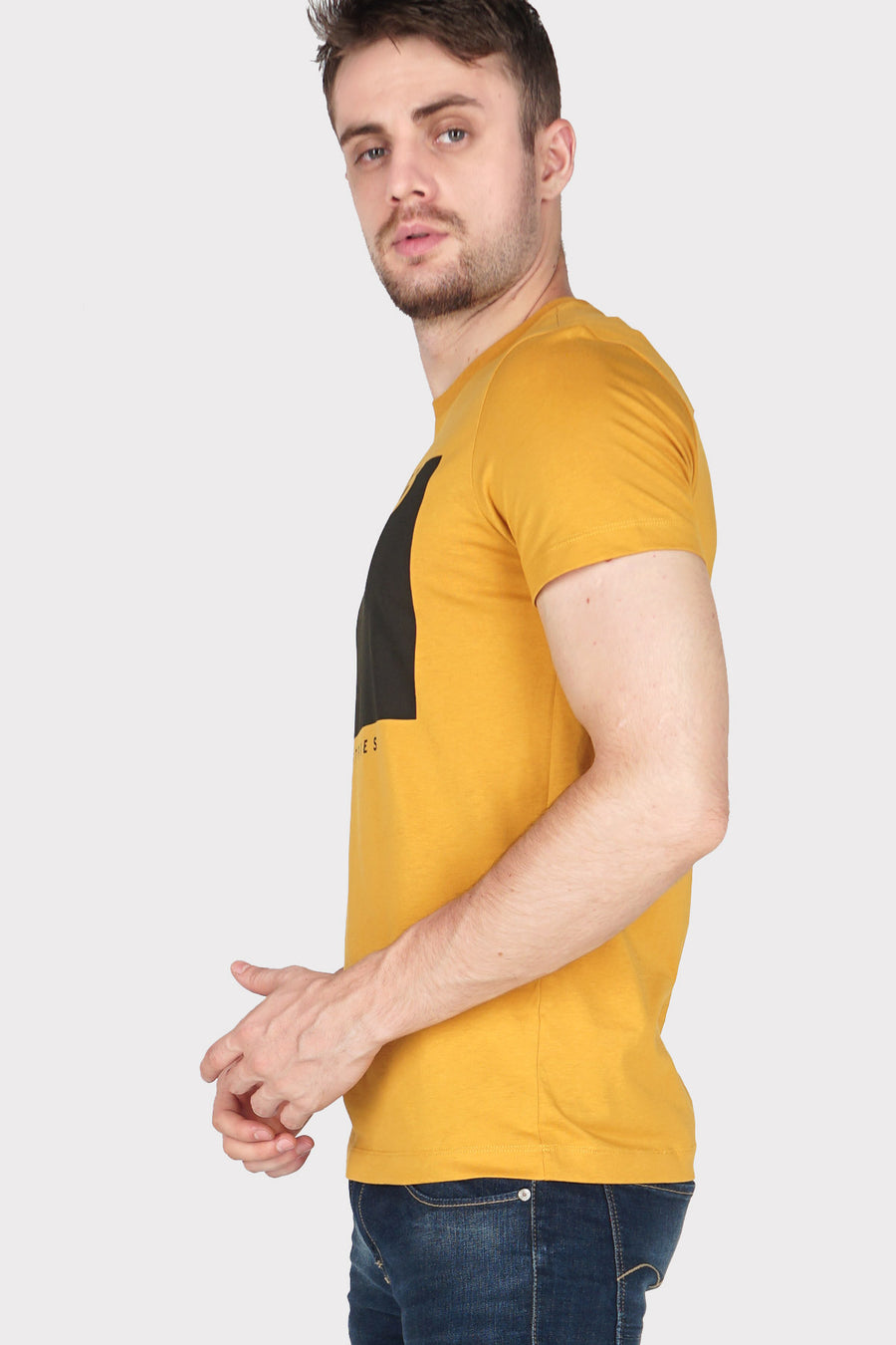 T-Shirt Lengan Pendek Conifer Mustard