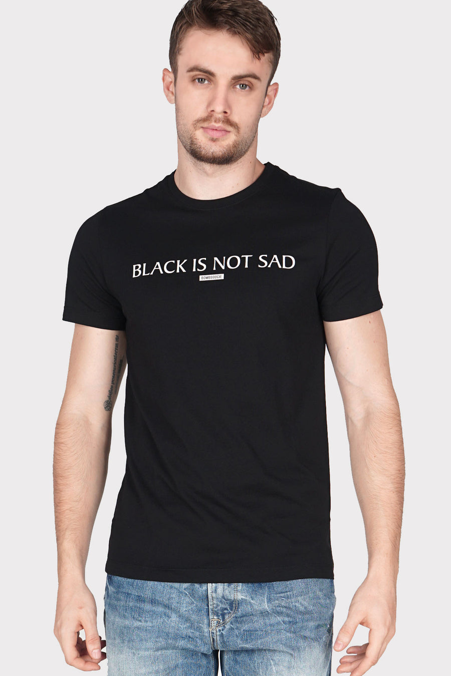 T-Shirt Lengan Pendek Nashville Black