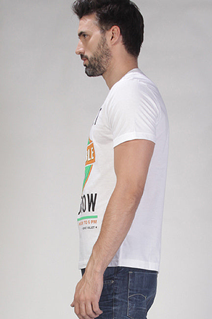 T-Shirt Lengan Pendek Retro Posters White