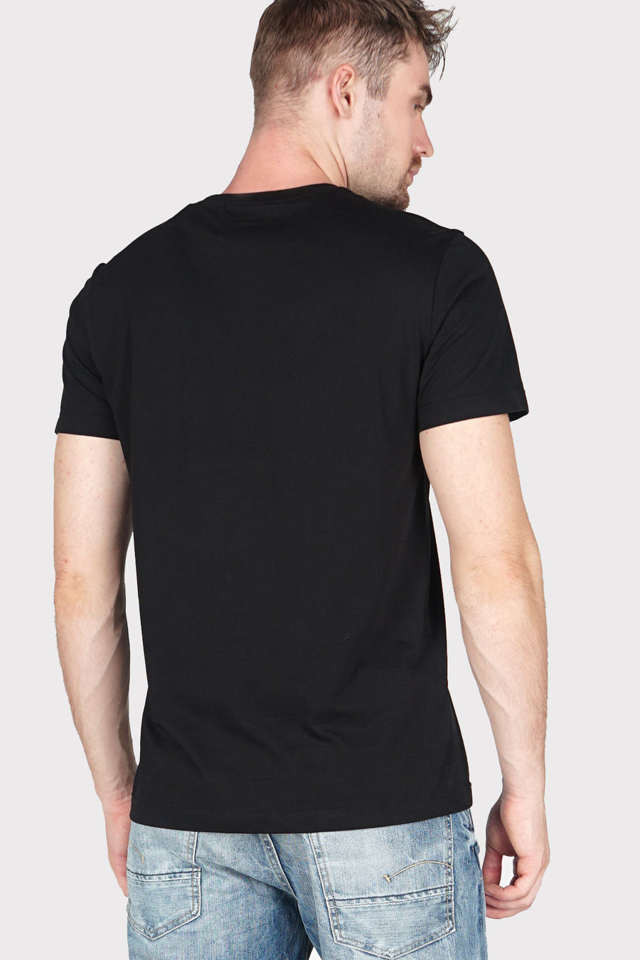 T-Shirt Lengan Pendek Unrest Black