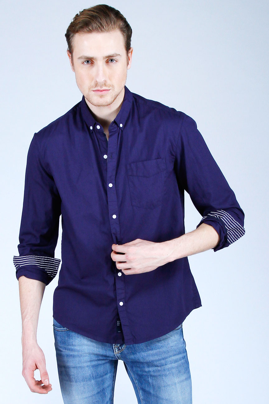 Kemeja Lengan Panjang Caster Navy